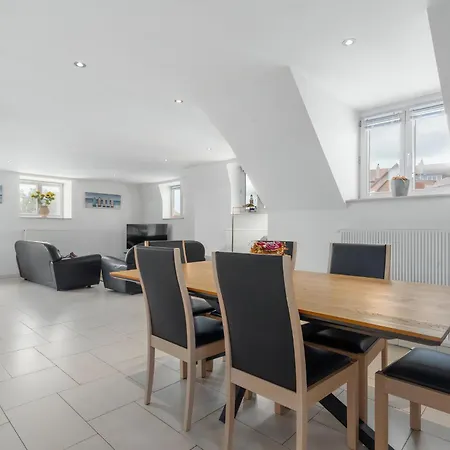 Апартаменты Grosvenor 0201 Де-Хаан